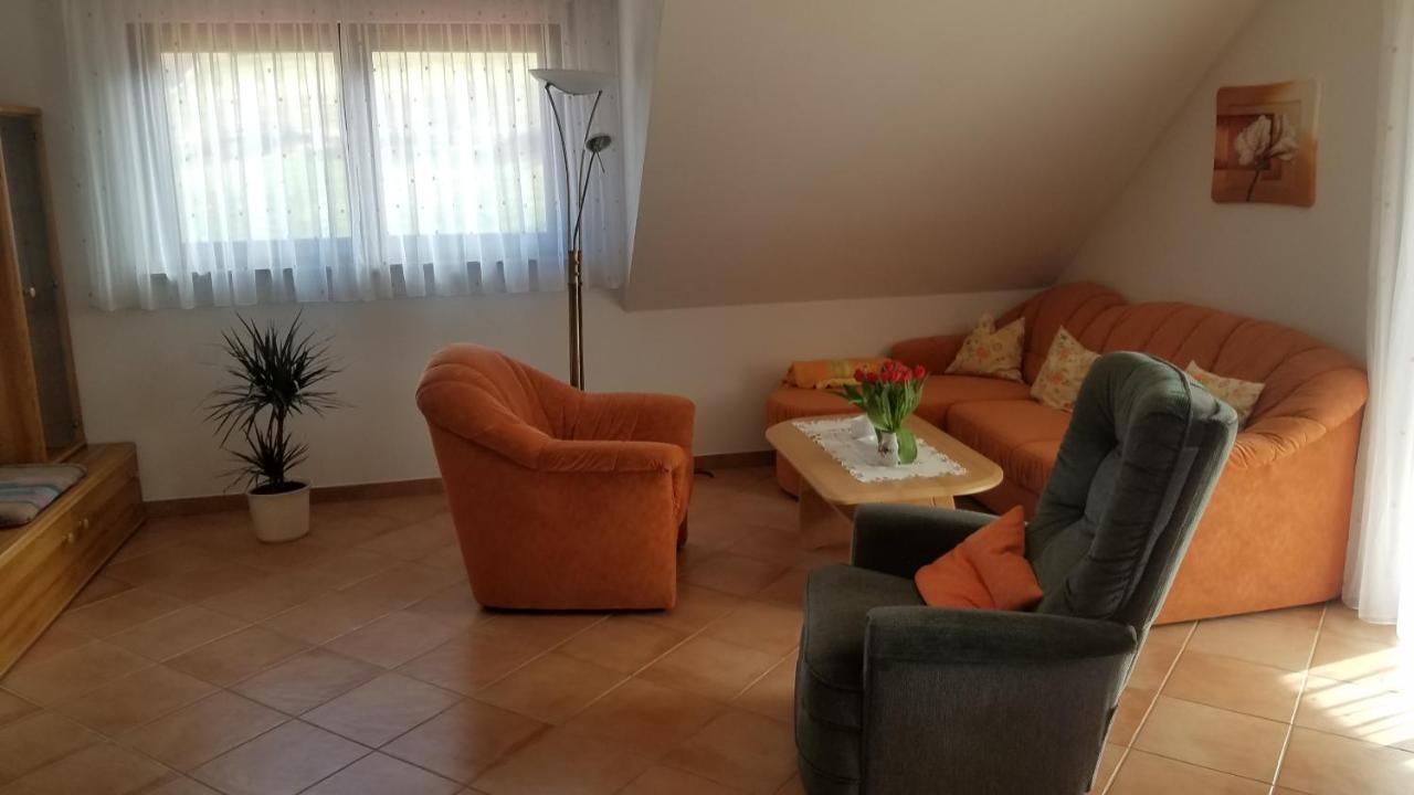 Sprauer Apartment *